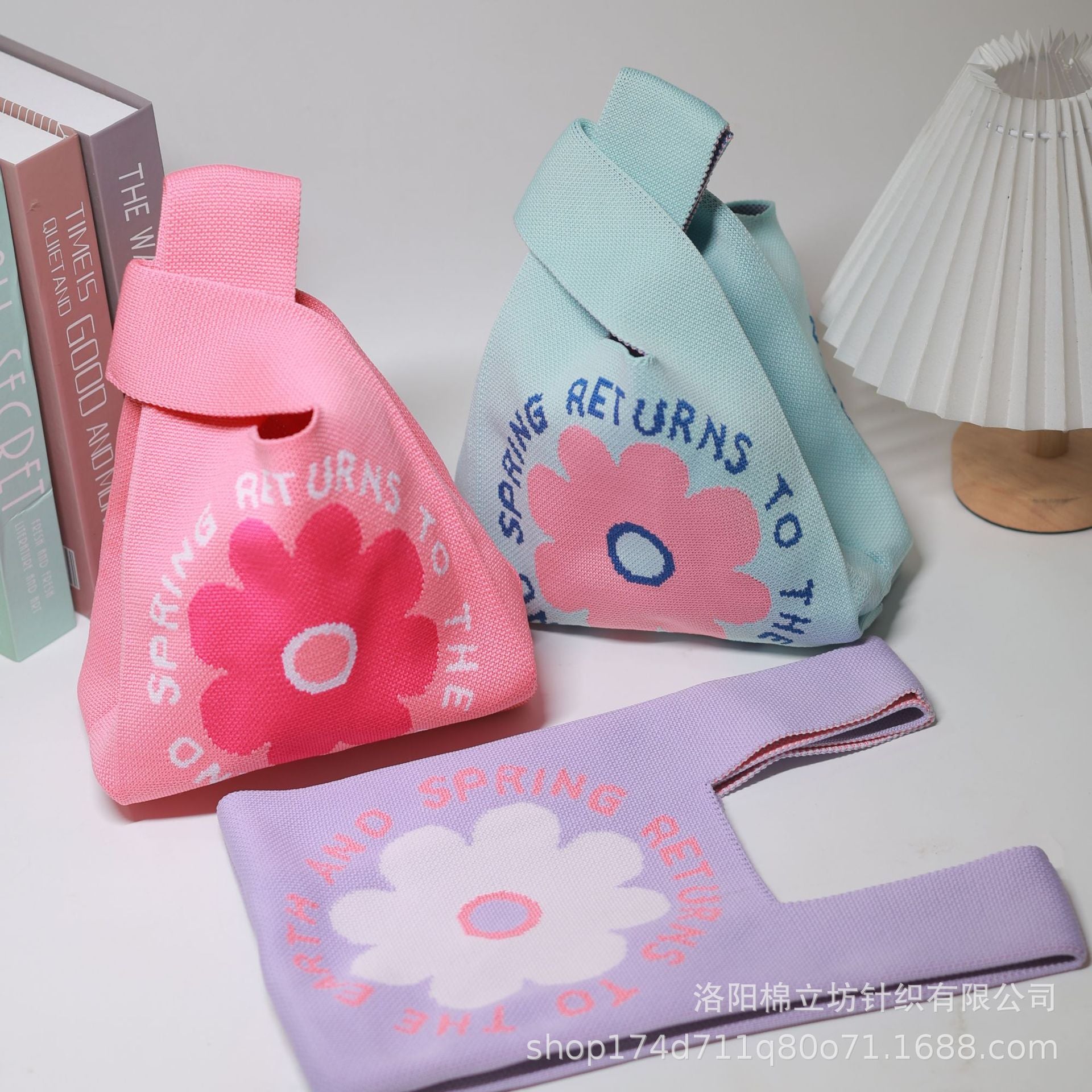 Candy bags, birthday party favor bags, full moon celebration bags, first birthday bags, 100-day baby gift bags, practical knitted bags, tote bags, and gift bags.