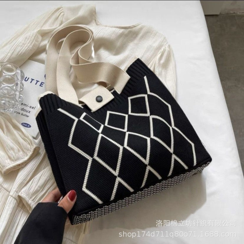 New diamond-patterned handwoven fashionable and versatile large-capacity tote bag/shoulder bag/woman's handbag
