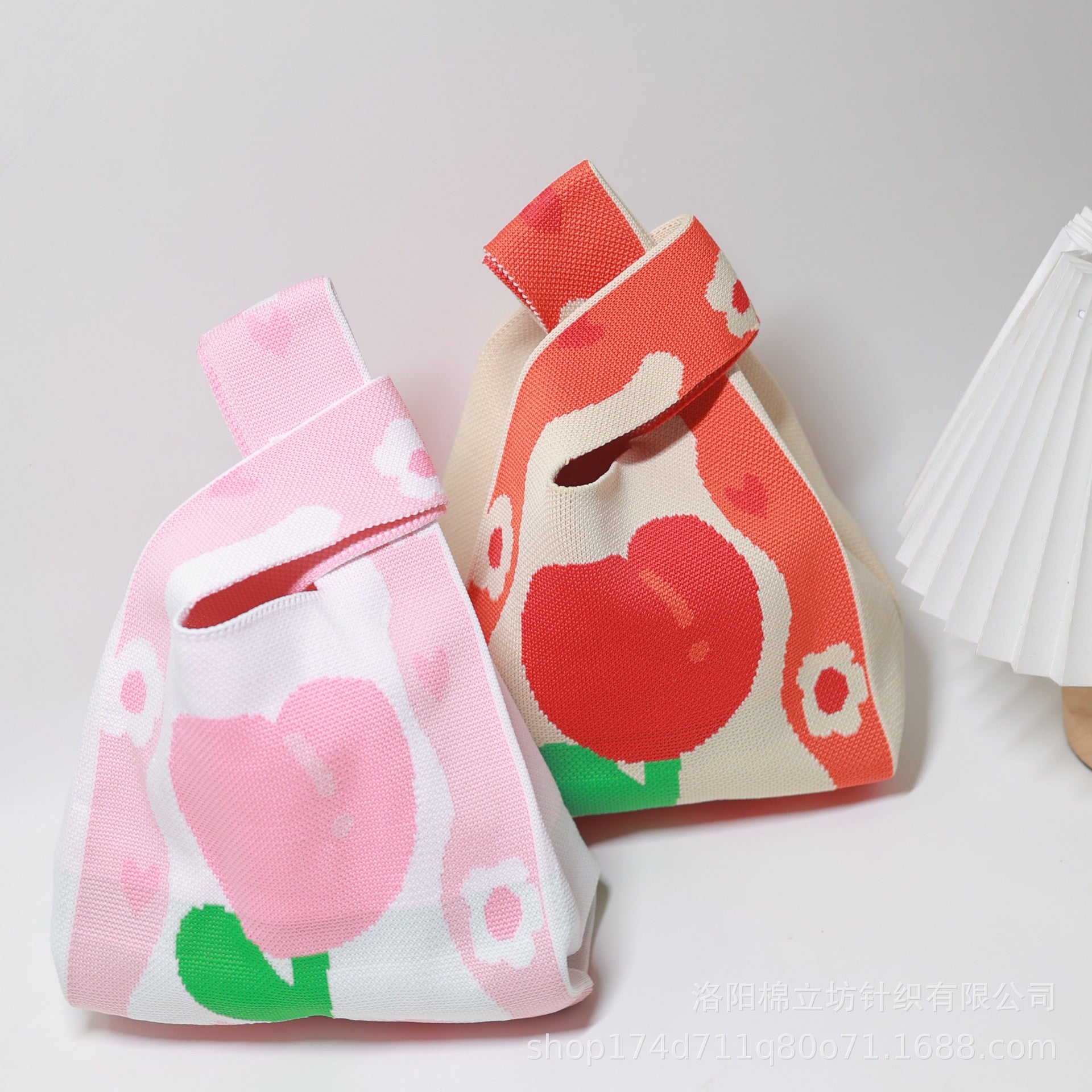 Birthday snack bags, full moon celebration, first birthday, 100-day baby gift bags, knitted bags, mini candy bags, and gift bags.